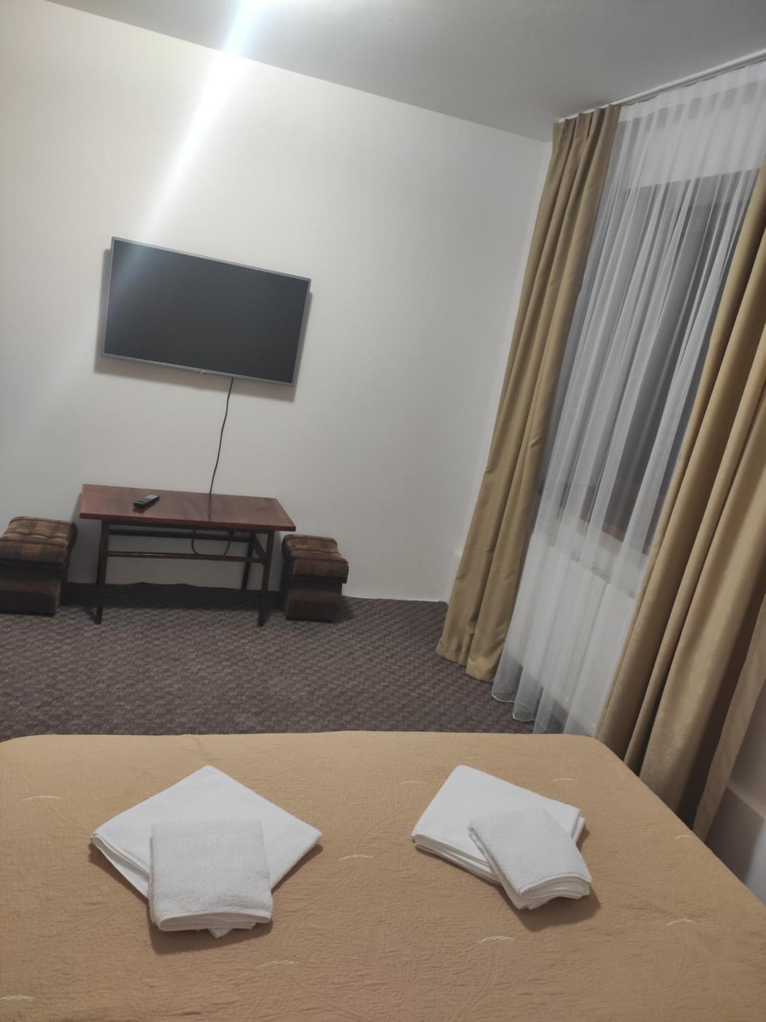 Біля Витягу Slavske Room photo