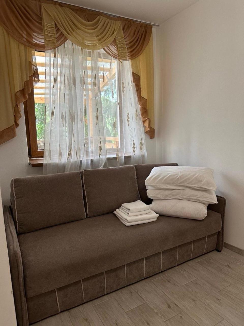 Біля Витягу Slavske Room photo