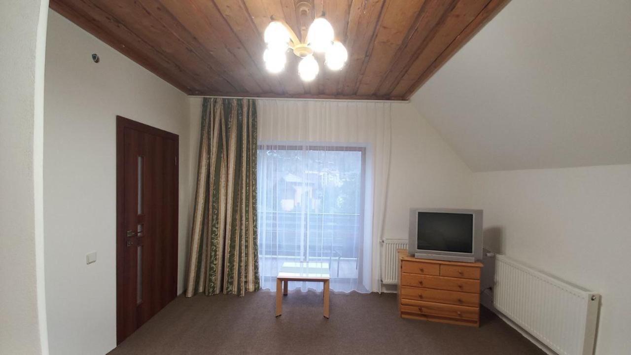 Біля Витягу Slavske Room photo